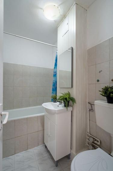 Garsonieră semidecomandată în Basarabia
