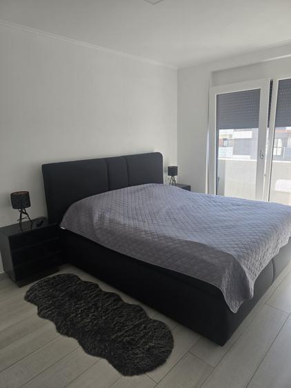 Apartament cu 3 camere decomandat în Lotus
