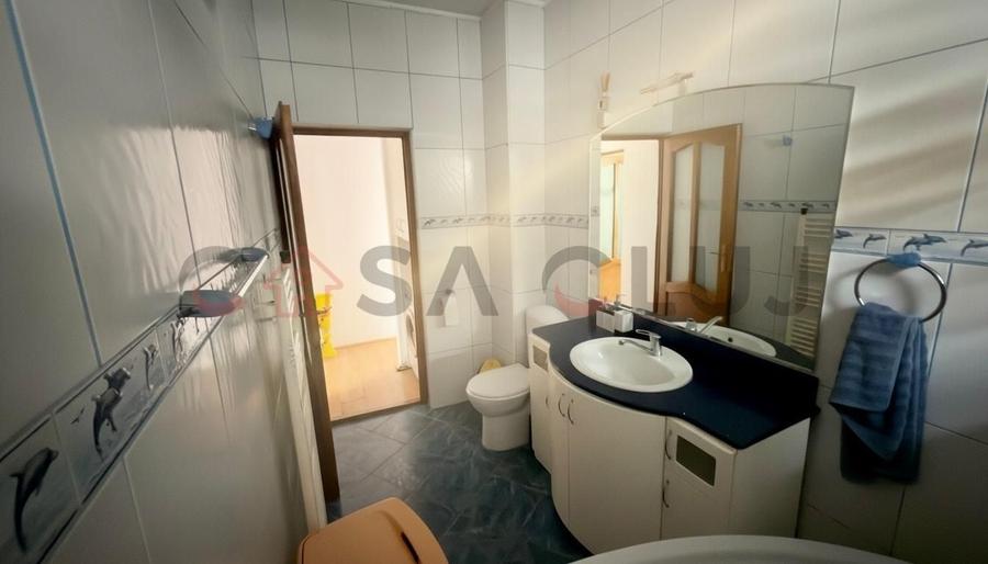 Apartament cu 3 camere semidecomandat, mobilat în Mănăștur