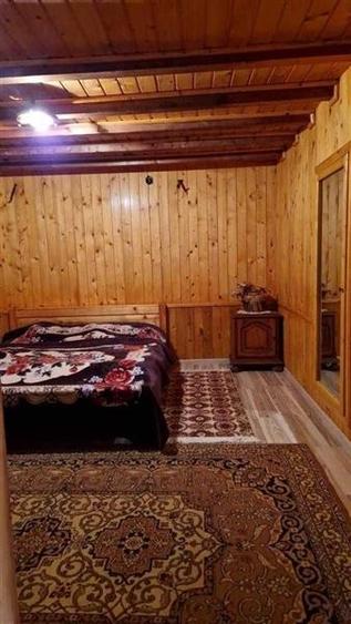 Casă individuală cu 6 camere cu Teren 1618 Mp în Bran