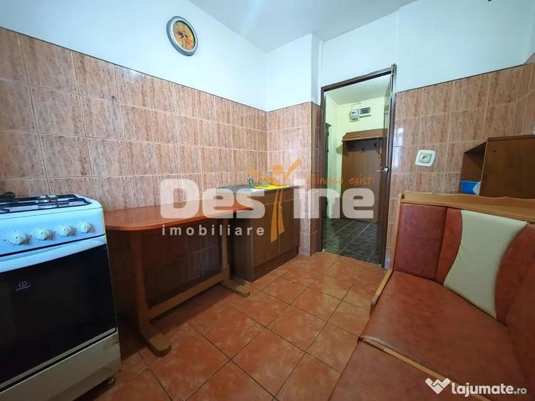 Apartament cu 2 camere decomandat în Central