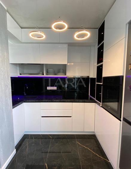 Apartament 3 camere de vanzare zona VivoMall, BMW. - 1