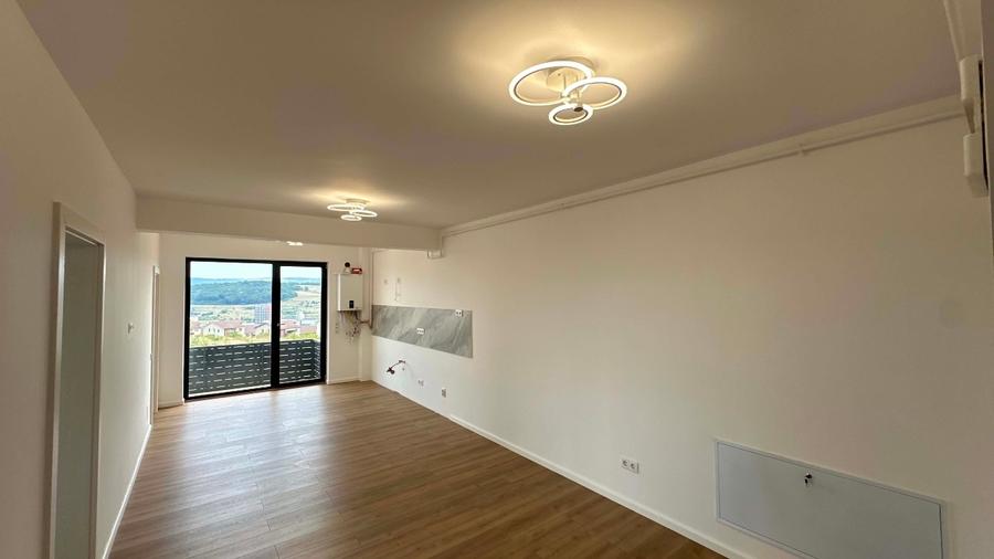 Apartament cu 2 camere decomandat în Baciu