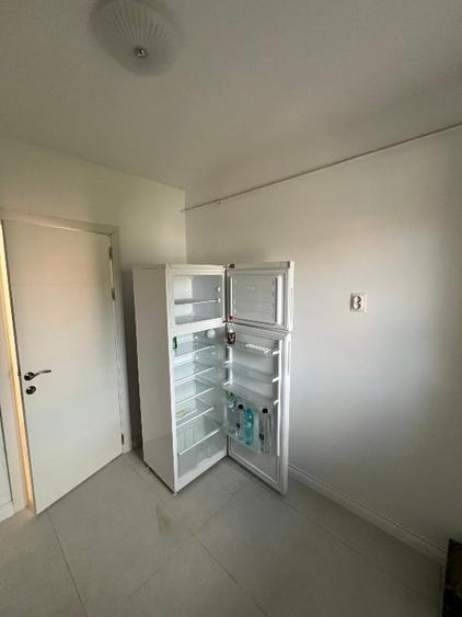 Apartament cu 2 camere semidecomandat în George Enescu