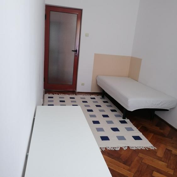 Apartament cu 2 camere decomandat în Șcheia