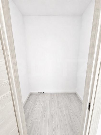 Apartament cu 3 camere decomandat în Giroc