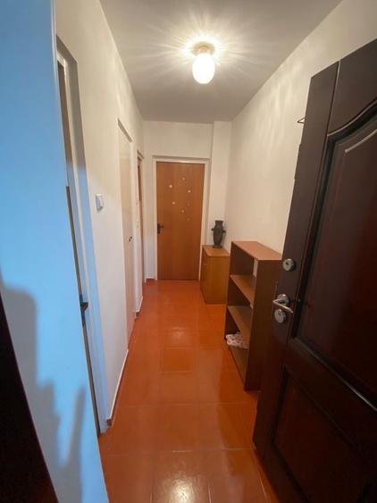 Garsonieră decomandată în Lujerului