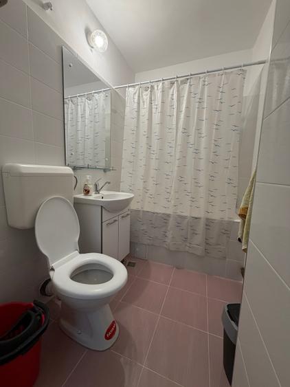 Apartament cu 2 camere semidecomandat în Astra
