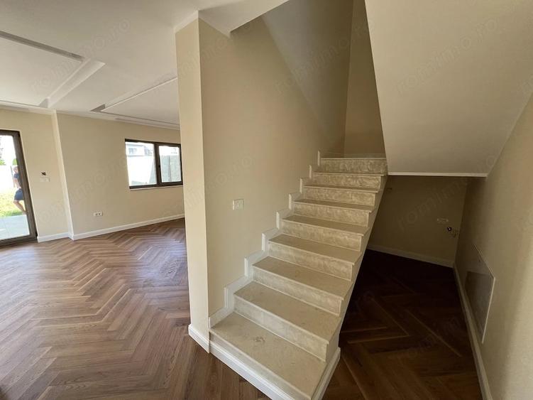 Casă cu 4 camere cu Teren 333 Mp în Giroc