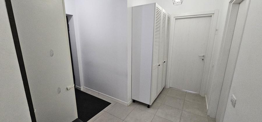Apartament cu 3 camere decomandat, mobilat în Theodor Pallady