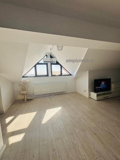 Apartament cu 2 camere decomandat, mobilat în Central