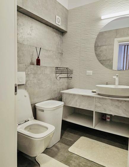 Apartament cu 2 camere semidecomandat, mobilat în Herăstrău