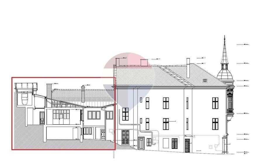 Casă cu 4 camere în Brașovul Vechi