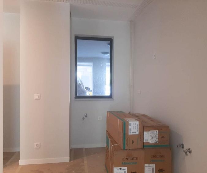 Apartament cu 2 camere decomandat în Băneasa