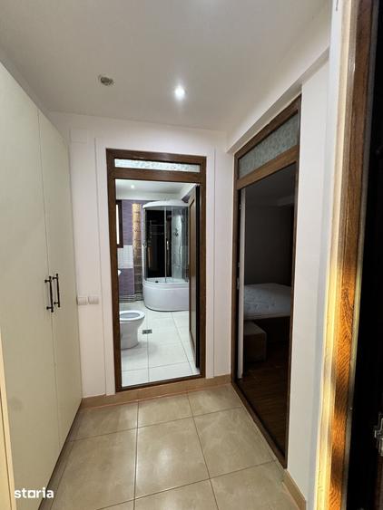 Apartament cu 3 camere în Micro 3