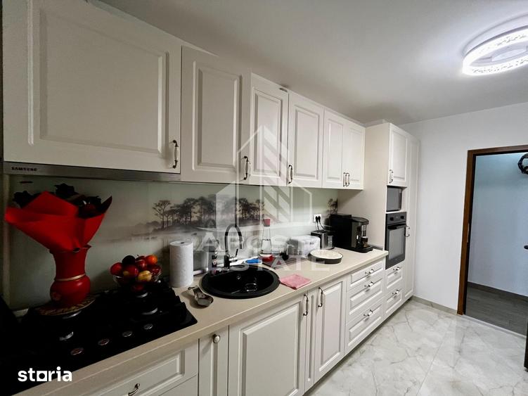 Apartament cu 4 camere decomandat în Fabric