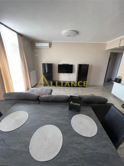 Apartament cu 3 camere decomandat, mobilat în Vitan
