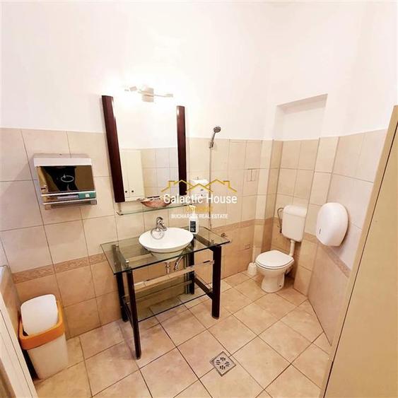 Casă cu 5 camere cu Teren 177 Mp în Dacia