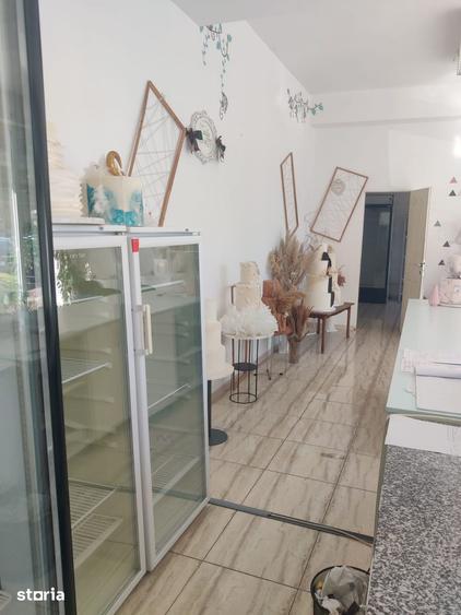 Spațiu comercial, de 180 mp, în Iosia