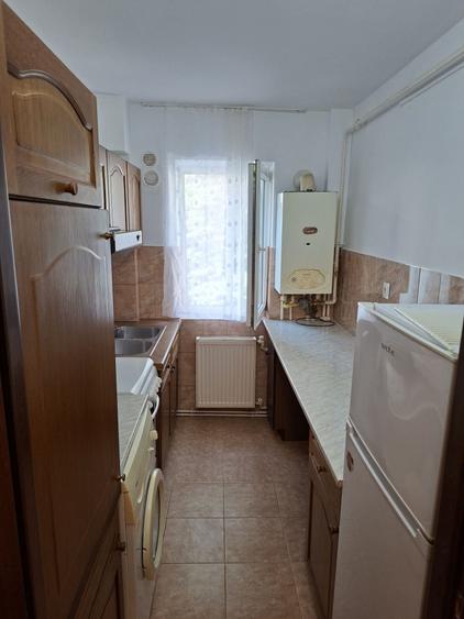 Apartament cu 2 camere semidecomandat în Exterior Vest