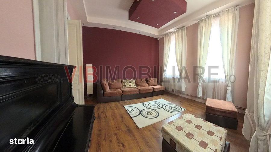 Apartament cu 3 camere decomandat în Parcul Carol