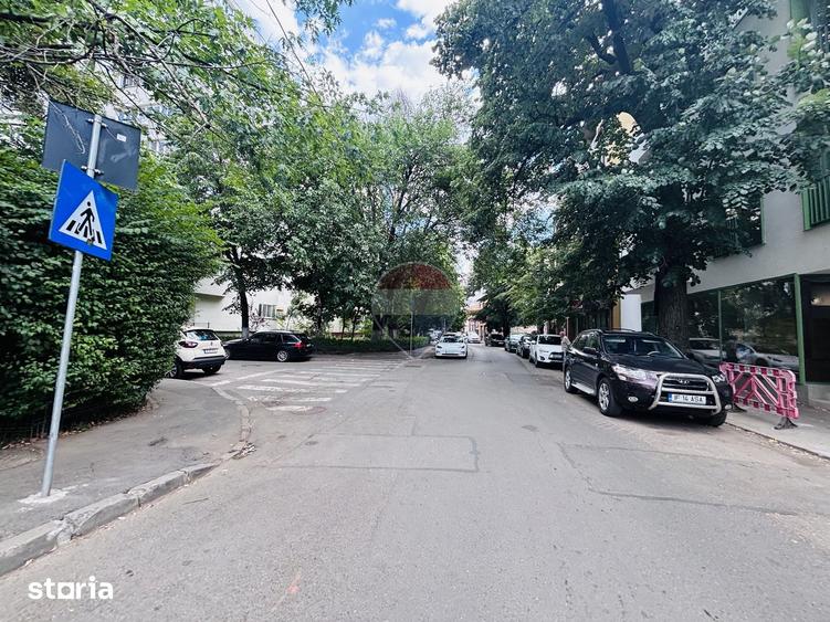 Apartament cu 3 camere în Ștefan cel Mare