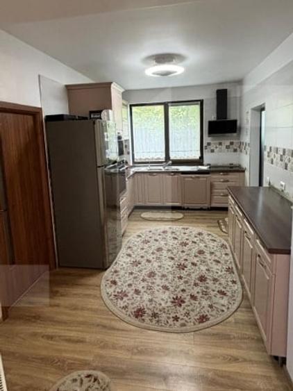 Spațiu comercial, de 365 mp, în Băiceni