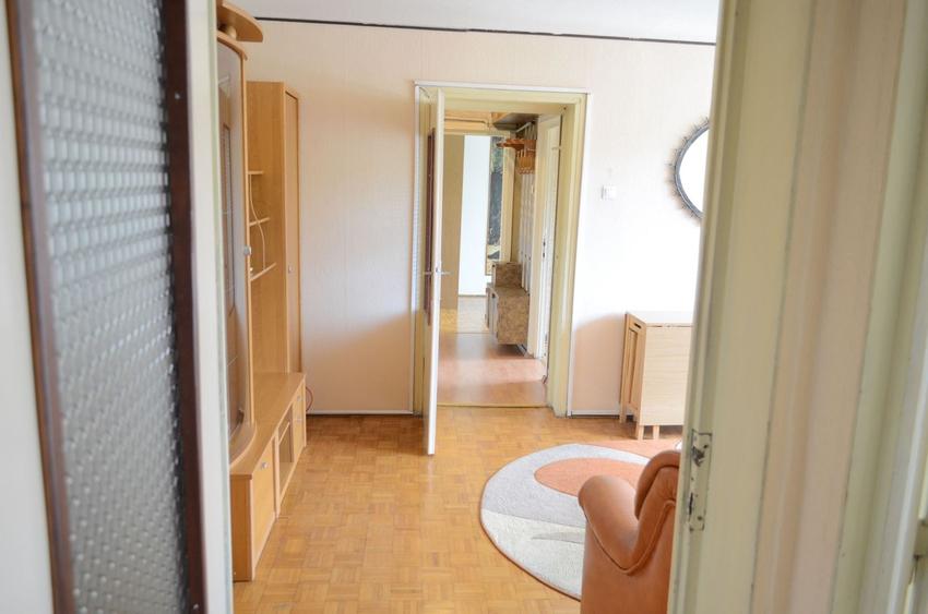 De inchiriat  apartament ultracentral cu garaj - 3