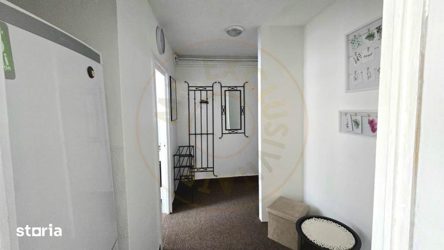 Apartament cu 2 camere, mobilat în Central