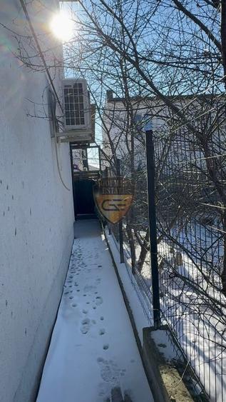 Casă individuală cu 4 camere cu Canalizare în Nord