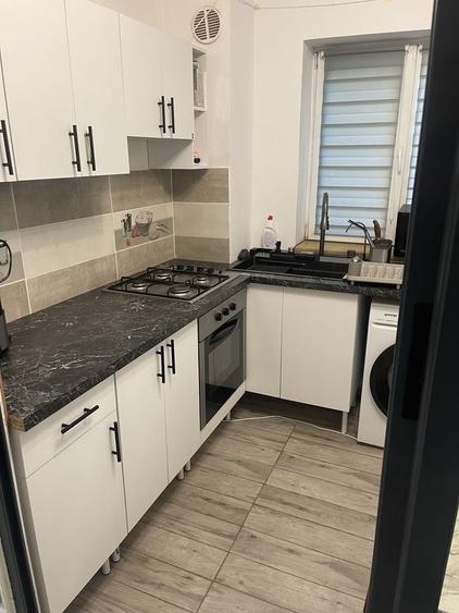 Apartament cu 2 camere decomandat în Tătărași