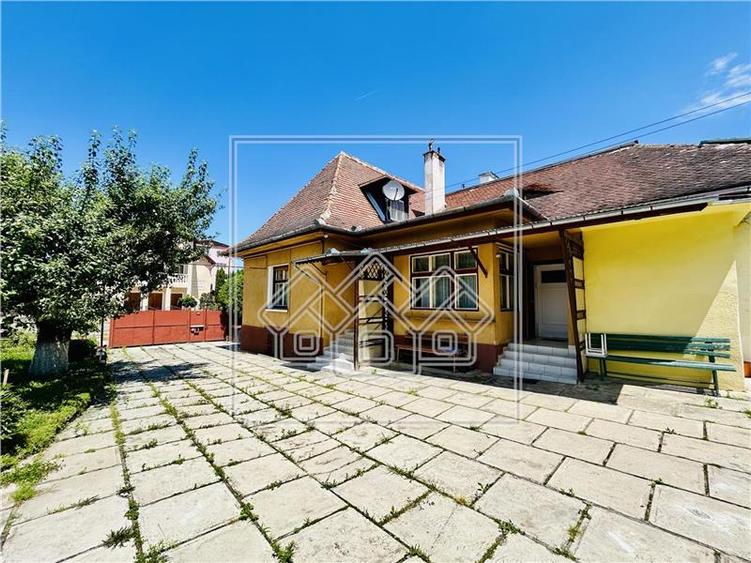 Duplex cu 3 camere cu Canalizare în Cisnădie