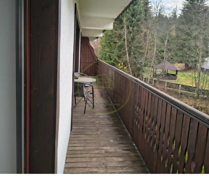 Apartament cu 3 camere decomandat, mobilat în Clăbucet