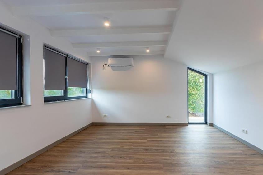 Vila unica, 147mp, teren 833mp, 4 camere, la lac - 11