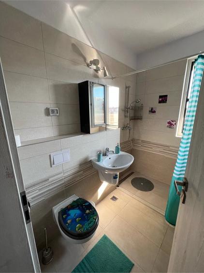 Apartament cu 2 camere decomandat în Torontalului