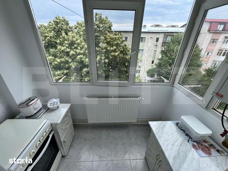 Apartament cu 2 camere decomandat în Craiovița Nouă