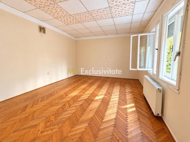 Casă individuală cu 2 camere cu Canalizare în Nord-Est