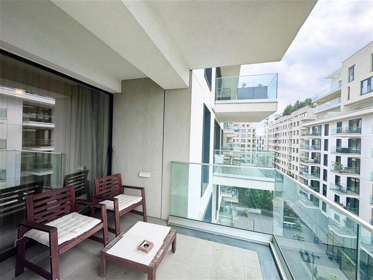 Apartament cu 2 camere semidecomandat, mobilat în Herăstrău