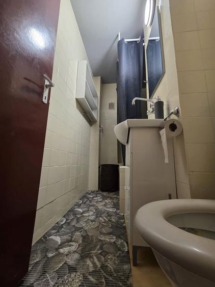 Garsonieră decomandată în Rogerius