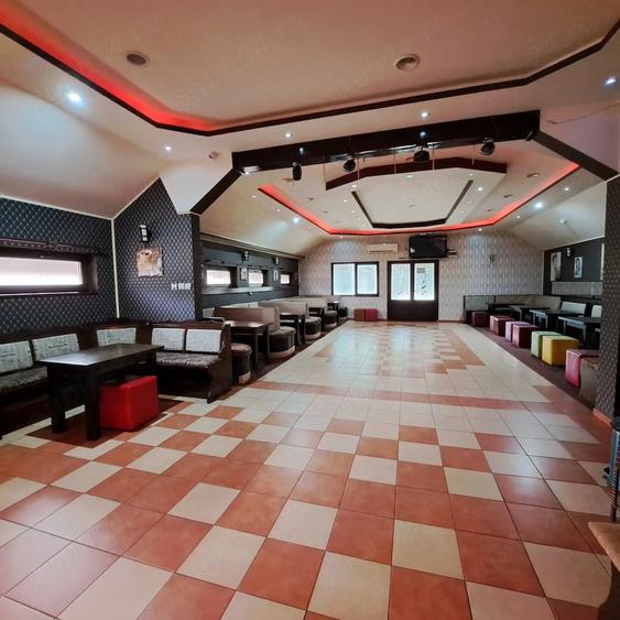 Spațiu comercial, de 120 mp, în Central
