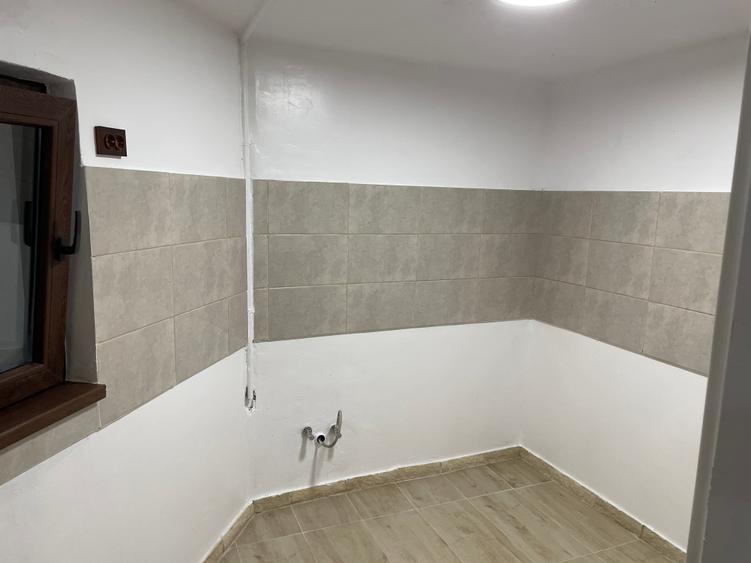 Casă cu 5 camere cu Canalizare în Știrbei Vodă