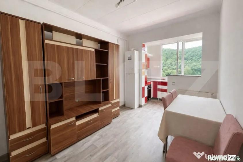 Apartament 2 camere, decomandat, 60 mp, etaj intermediar, Po - 2