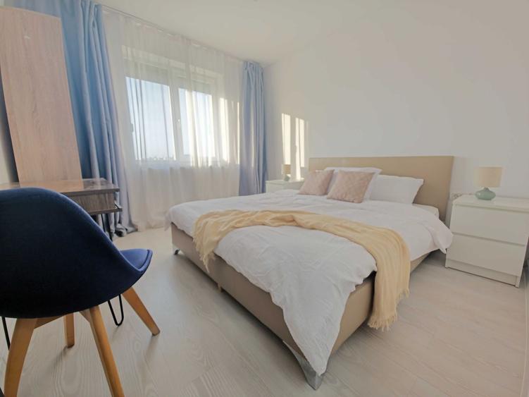 Apartament cu 3 camere decomandat, mobilat în Circumvalațiunii