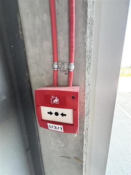 Spațiu industrial, de 255 mp, în Vest