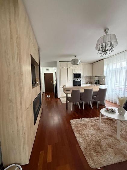 Apartament cu 3 camere în Central