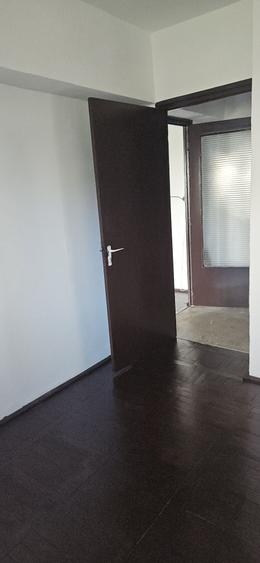 Apartament cu 2 camere semidecomandat în Exterior Vest