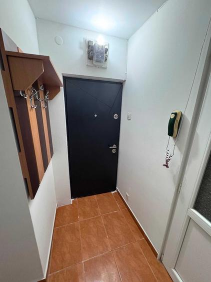 Apartament cu 2 camere decomandat în Cantemir
