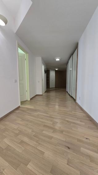 Apartament cu 6 camere decomandat, mobilat în Șoseaua Nordului