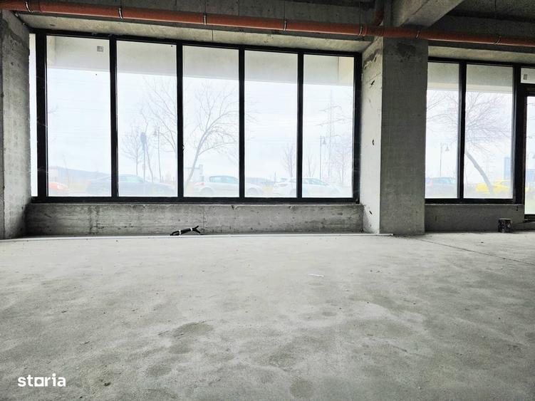 Spațiu comercial, de 460 mp, în Galata
