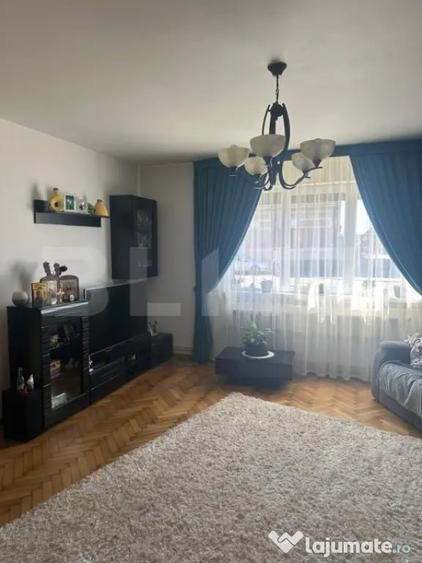 Casă cu 4 camere cu Teren 500 Mp în Central